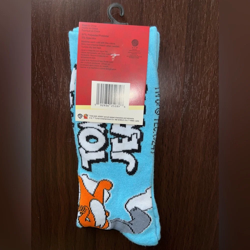 TOM AND JERRY NOVELTY CREW SOCKS NWT MEN’S SHOE SIZE 6-12